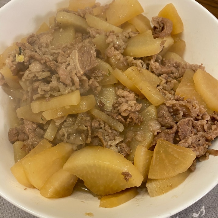ごはんにぴったり!牛バラ大根